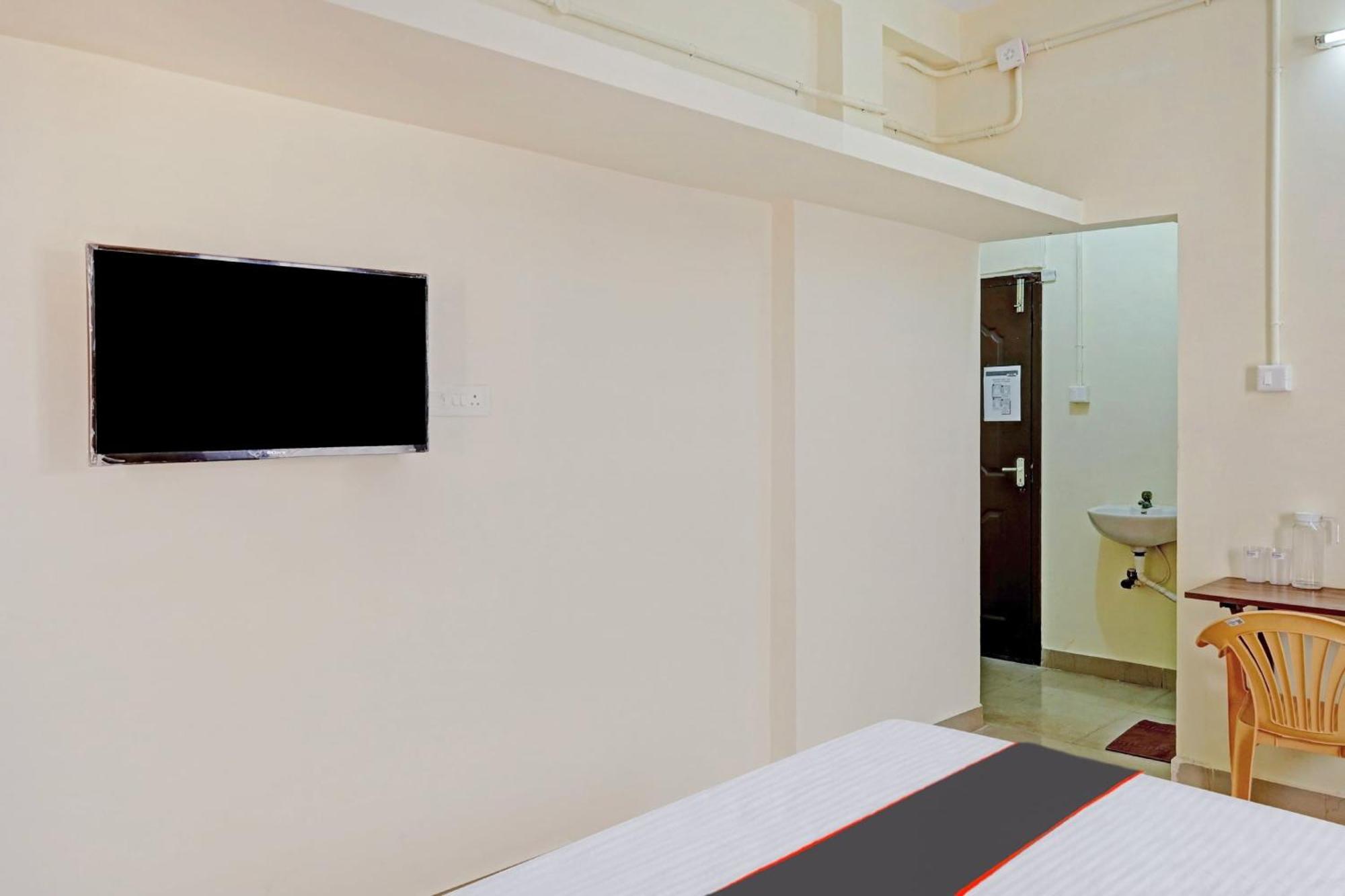 ホテル Collection O Orchid Residency Medavakkam チェンナイ エクステリア 写真